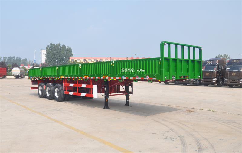 LHY9405半挂车(图2) LHY9405半挂车(图2)